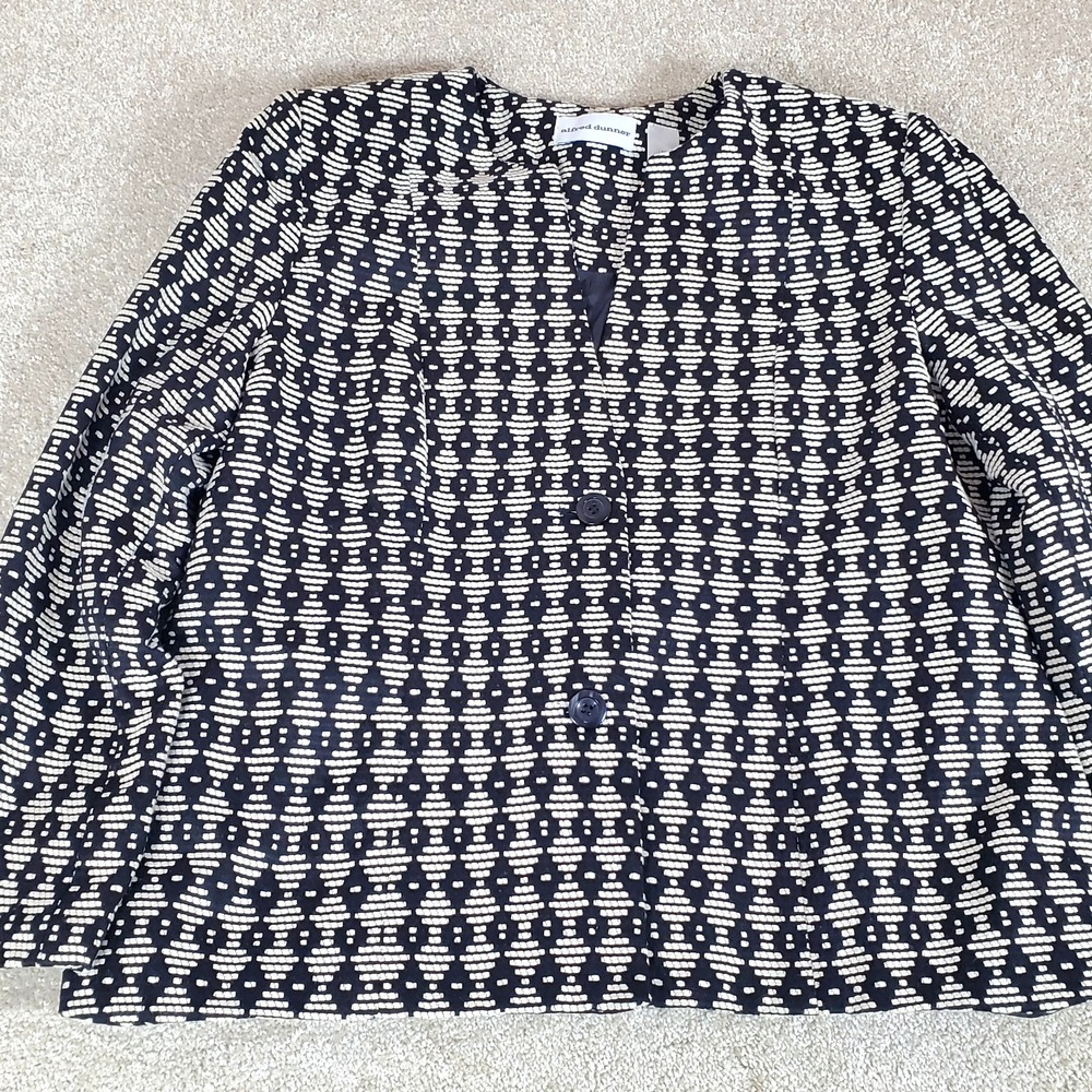 Alfred Dunner Women's Dressy Jacket Black White SZ 14‎ Lined W Pockets 2 Buttons